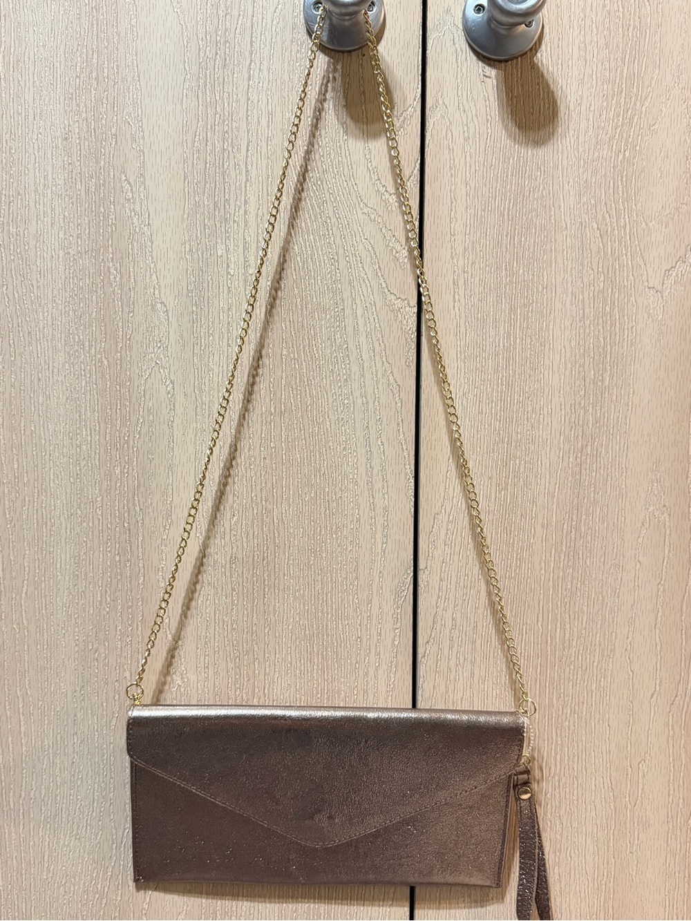 Vera Pelle Metallic Bronze Envelope Clutch with Gold Chain